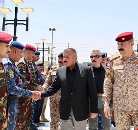 وزير الداخلية يزور القطعات الأمنية في قضاء المسيب ويشيد بالجهود الكبيرة التي تبذل لإنجاح هذه المناسبة المليونية
