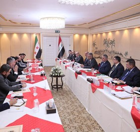 وزير النفط يجري مباحثات مع وزير الطاقة السوري في بغداد