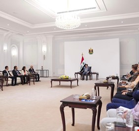 السوداني يبحث تأهيل مطار بغداد الدولي مع ائتلاف الشركات المتقدمة
