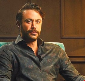محمد إمام يعود لدراما رمضان 2026 بـ«الكينج»