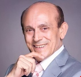 محمد صبحي يكشف تفاصيل حريق منزله