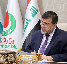 بعد رئيس الوزراء.. البرلمان يمنح مدير عام شركة خطوط الأنابيب النفطية كتاب شكر وتقدير لجهوده المبذولة