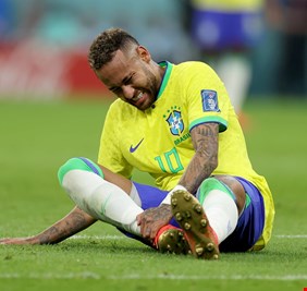 نيمار يكذب أنشيلوتي: غيابي عن المنتخب لأسباب فنية