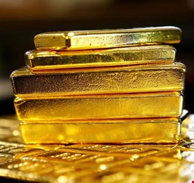الذهب يسجل رقماً قياسياً ببلوغه 3501,59 دولار للأونصة
