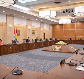 حكومة إقليم كردستان توجه وفدها المفاوض باستمرار الحوار مع بغداد بشأن ملف النفط
