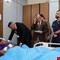 وزير الداخلية على رأس وفد من قادة الوزارة يطمئن على الحالة الصحية للمصابين في الاعتداء الآثم شرقي العاصمة