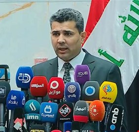 بين الفساد والتضحية أبطال المرور  ( أيادي بيضاء شبيهة بثيابهم )