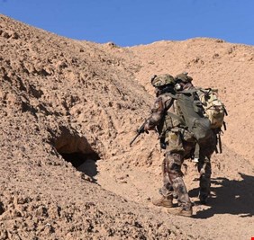 اقتحام اخطر 5 مناطق في صحراء الانبار