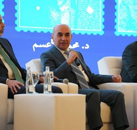 وزير الإعمار بنكين ريكاني يطرح رؤية الحكومة لتطوير بغداد في مهرجان العمارة العربي