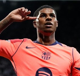 برشلونة يتخذ قرارا مفاجئا تجاه راشفورد