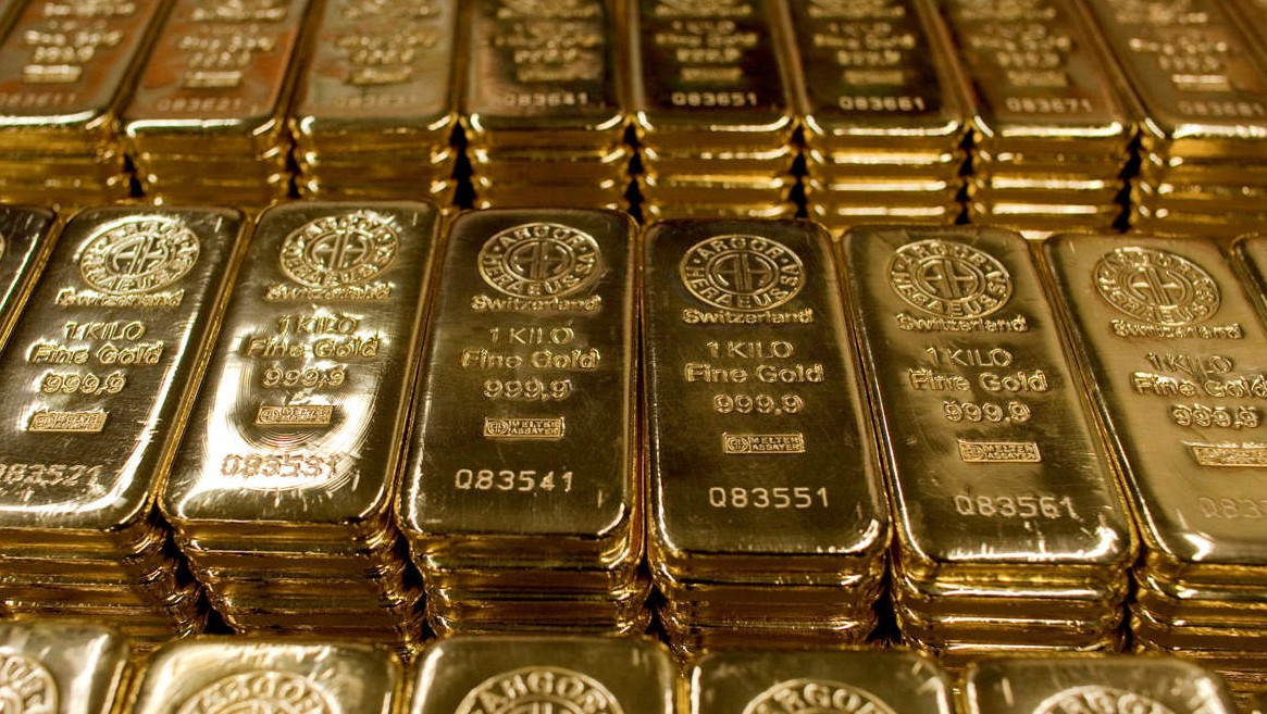 للمرة الأولى .. الذهب يتجاوز 4000 دولار ليبلغ أعلى مستوى بالتاريخ