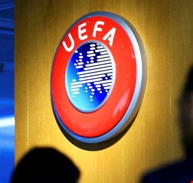 كان سيغير شكل دوري أبطال أوروبا.. اليويفا يرفض «مقترح السلام»