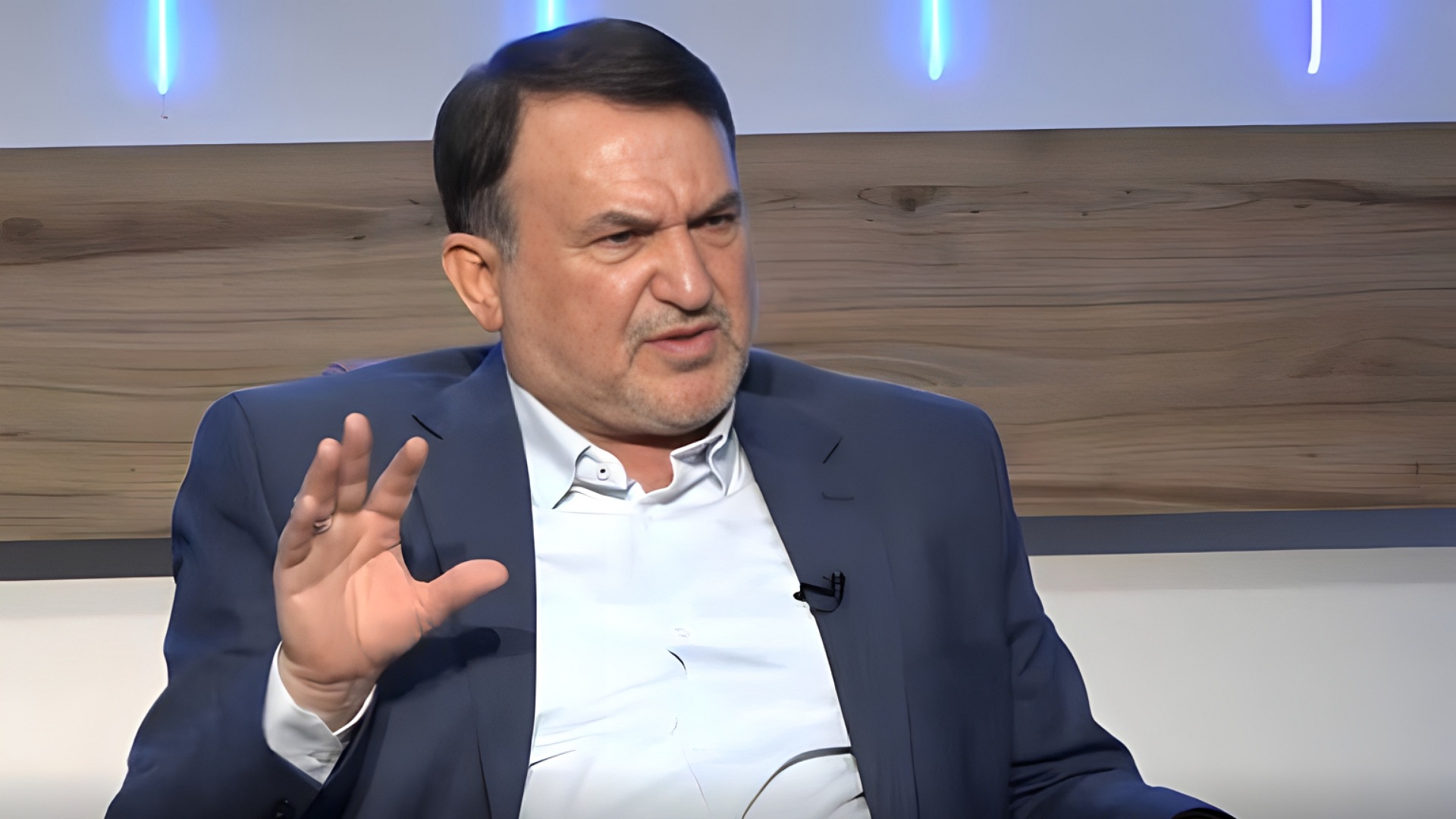 المالية النيابية تؤكد عدم جواز إطلاق العلاوات و الترفيعات للموظفين