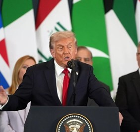 ترامب يدعو العراق لاستثمار نفطه الوفير