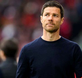 لعنة إسبانية تهدد انطلاقة ألونسو في كلاسيكو الأرض