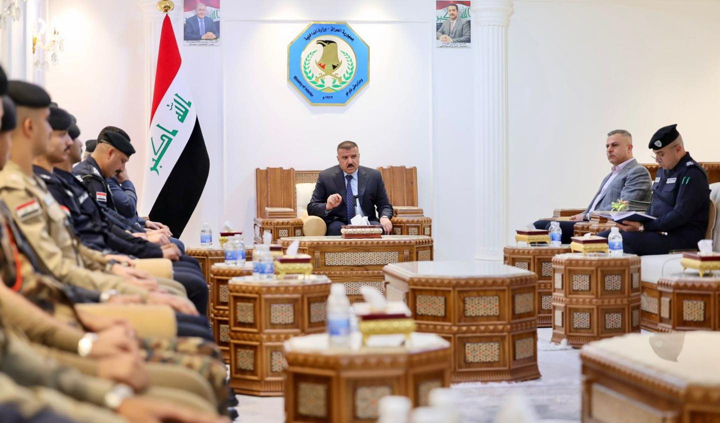 وزير الداخلية يؤكد على رفد كلية الشرطة بكفاءات جديدة ليكونوا آمري فصائل