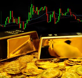 توقف مسيرة ارتفاع الذهب القياسية مع جني الأرباح