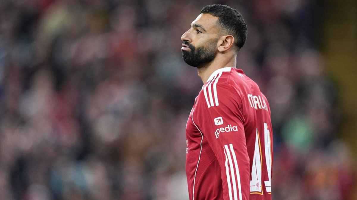 بعدما أصبح بديلا.. 3 سيناريوهات مثيرة لمستقبل محمد صلاح في ليفربول