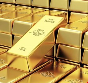 الذهب يتراجع مع صعود الدولار وترقب بيانات التضخم الاميركية