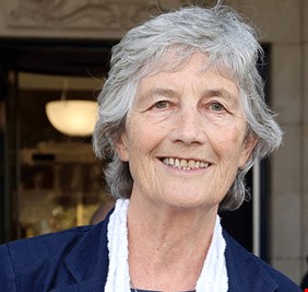 مرشحة معادية لـ