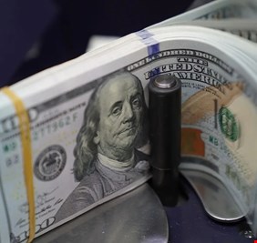 الدولار يستقر بعد بيانات التضخم الأميركية