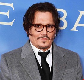 جوني ديب يعود إلى هوليوود بـ