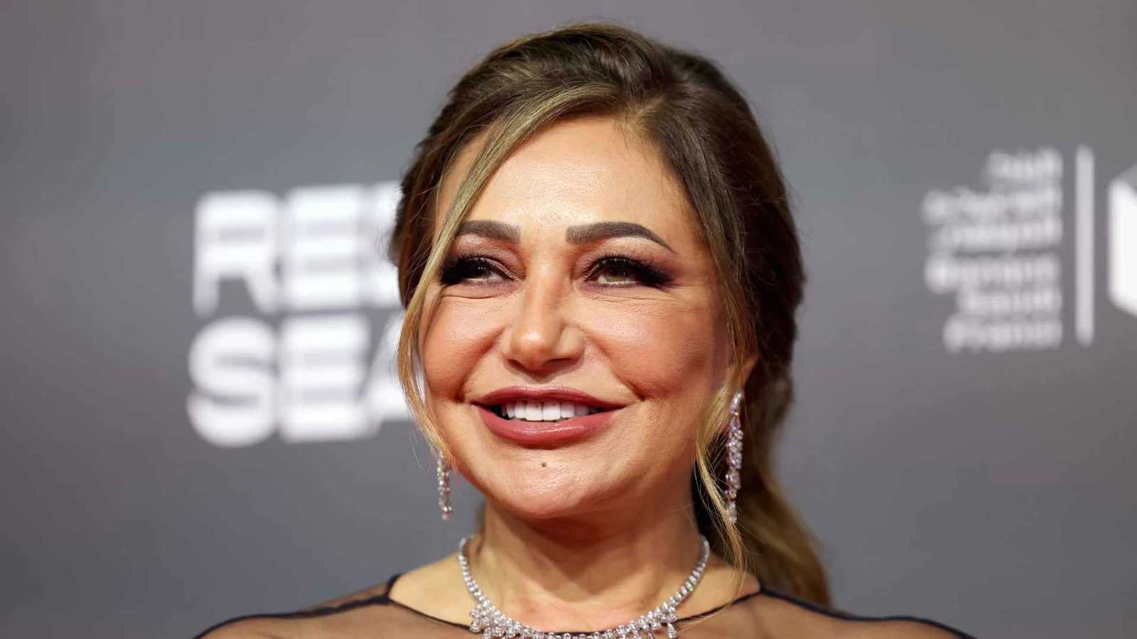 ليلى علوي تكشف 