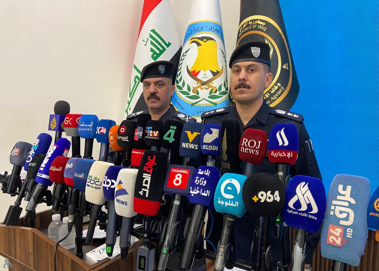 الداخلية تفكك عصابة متخصصة بالابتزاز