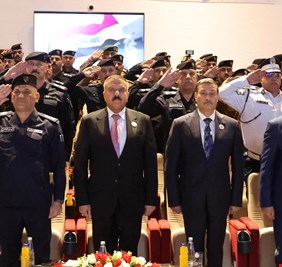 وزير الداخلية يوجه بإعطاء الأسبقية لإنجاز معاملات الشهداء والمتوفين والعمل بالأنظمة الرقمية