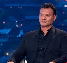 فنان مصري يثير ضجة بتصريح عن «أفضل هدية للأطفال»