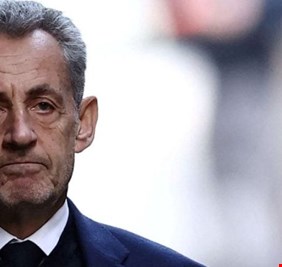 فرنسا.. إخلاء سبيل الرئيس الأسبق ساركوزي تحت نظر القضاء