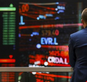 الأسواق العالمية للسندات تتنفس الصعداء مع تراجع المخاوف المالية وثبات التضخم