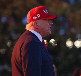 ترامب يتحدث عن سبب يحد من فعالية جهوده لتسوية النزاع في أوكرانيا