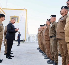 وزير الداخلية يفتتح مركز شرطة المثنى ويتفقد أحد مراكز الدفاع المدني ببغداد