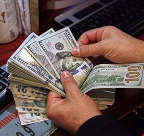 تعرف على اسعار صرف الدولار في الاسواق المحلية
