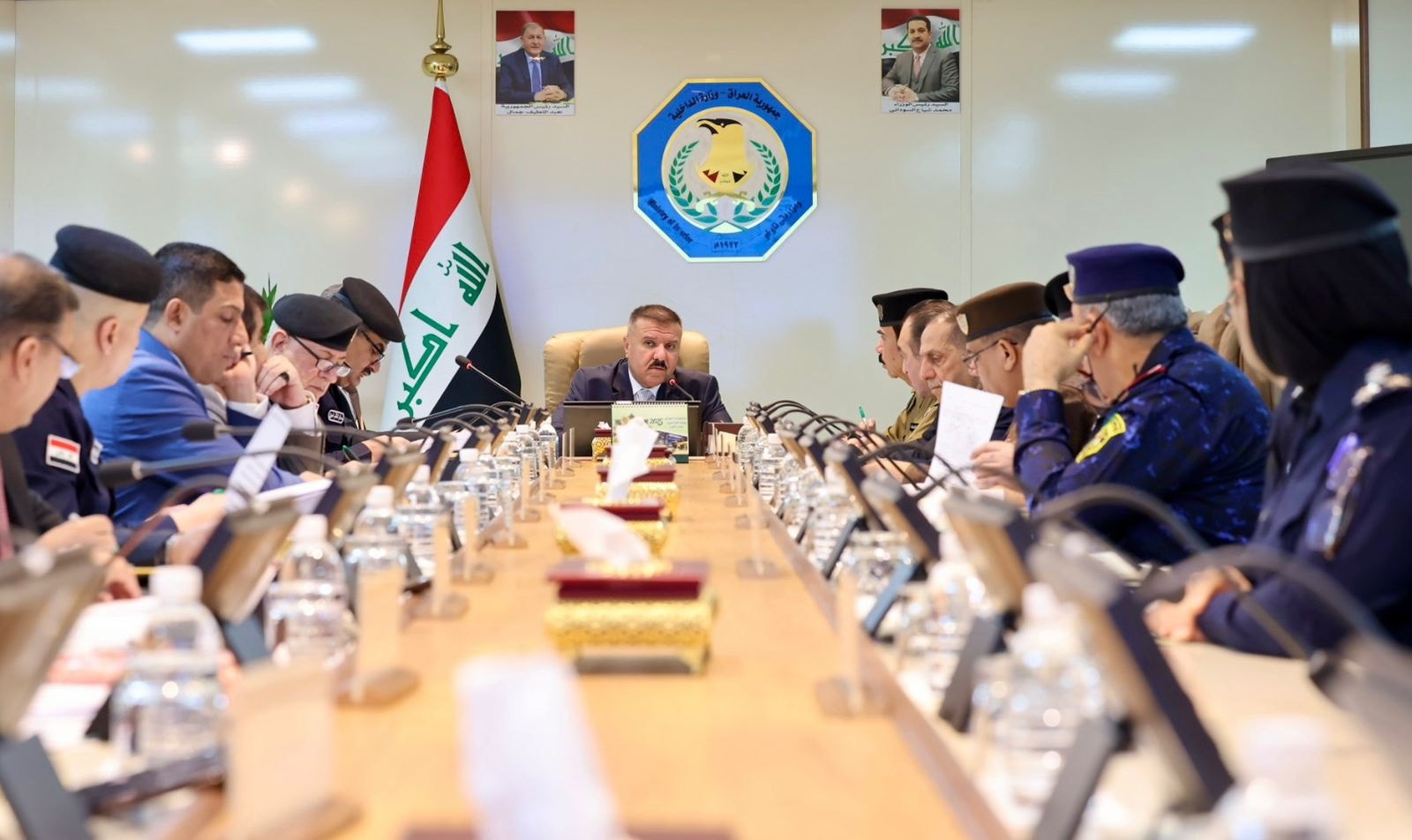 وزير الداخلية يترأس اجتماع هيئة الرأي في الوزارة