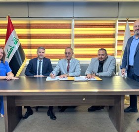 بتوجيه من ريكاني .. الإعمار توقع عقد التصميم والإشراف لمشروع مجاري الحمزة في محافظة الديوانية