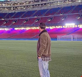 في خطوة مفاجئة.. ميسي يزور ملعب 