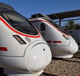 السكك الحديدية تعلن توقف القطارات في العراق