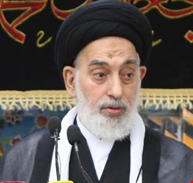 خطيب جمعة النجف يدعو لتشكيل حكومة جامعة