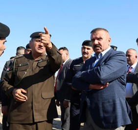 وزير الداخلية يجري جولة ميدانية شرقي العاصمة ويتابع عدداً من المشاريع قيد الإنجاز التابعة للوزارة