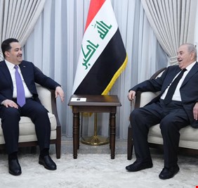 علاوي يبلغ السوداني دعمه الكامل ويدعو القوى السياسية إلى تجديد ولايته الثانية