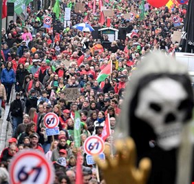 إضراب واسع في بلجيكا يشل الحياة العامة