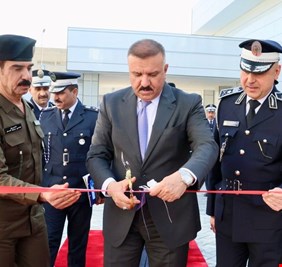 وزير الداخلية يفتتح مركز البيانات للمركبات في مديرية المرور العامة