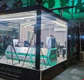 العتبة العباسية توضح حقيقة علاقتها بالغرفة الزجاجية في ساحة التحرير