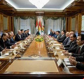 الحزبان الكرديان الحاكمان في كردستان العراق يطلقان مفاوضات صعبة لتشكيل حكومة توافقية