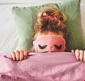 التعفن بالسرير .. ترند تيك توك الجديد يثير القلق