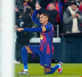 برشلونة يعاقب أتلتيكو في كامب نو