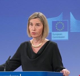 اعتقال الممثلة العليا السابقة للاتحاد الأوروبي بتهم فساد