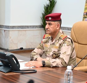 نائب قائد العمليات المشتركة يوجّه كتاب شكر وتقدير لخلية الإعلام الأمني